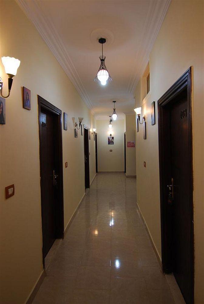 Pyramids 4* Kafret el-Gabal