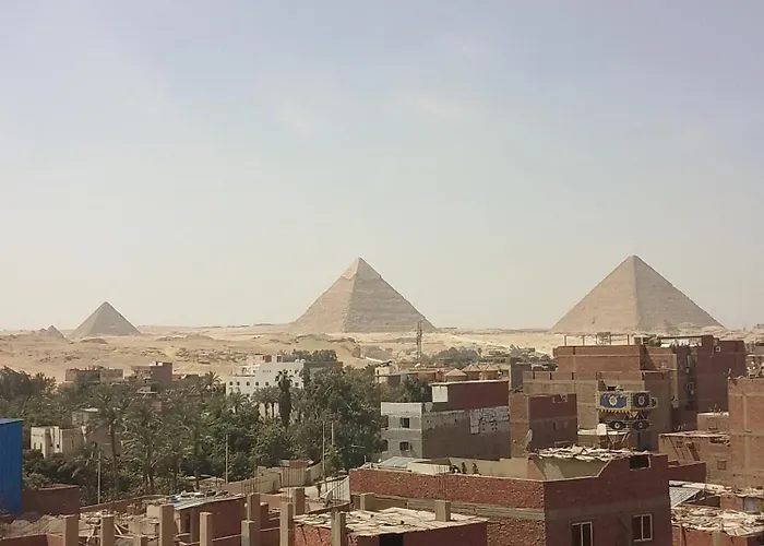 Pyramids Inn Hotel
