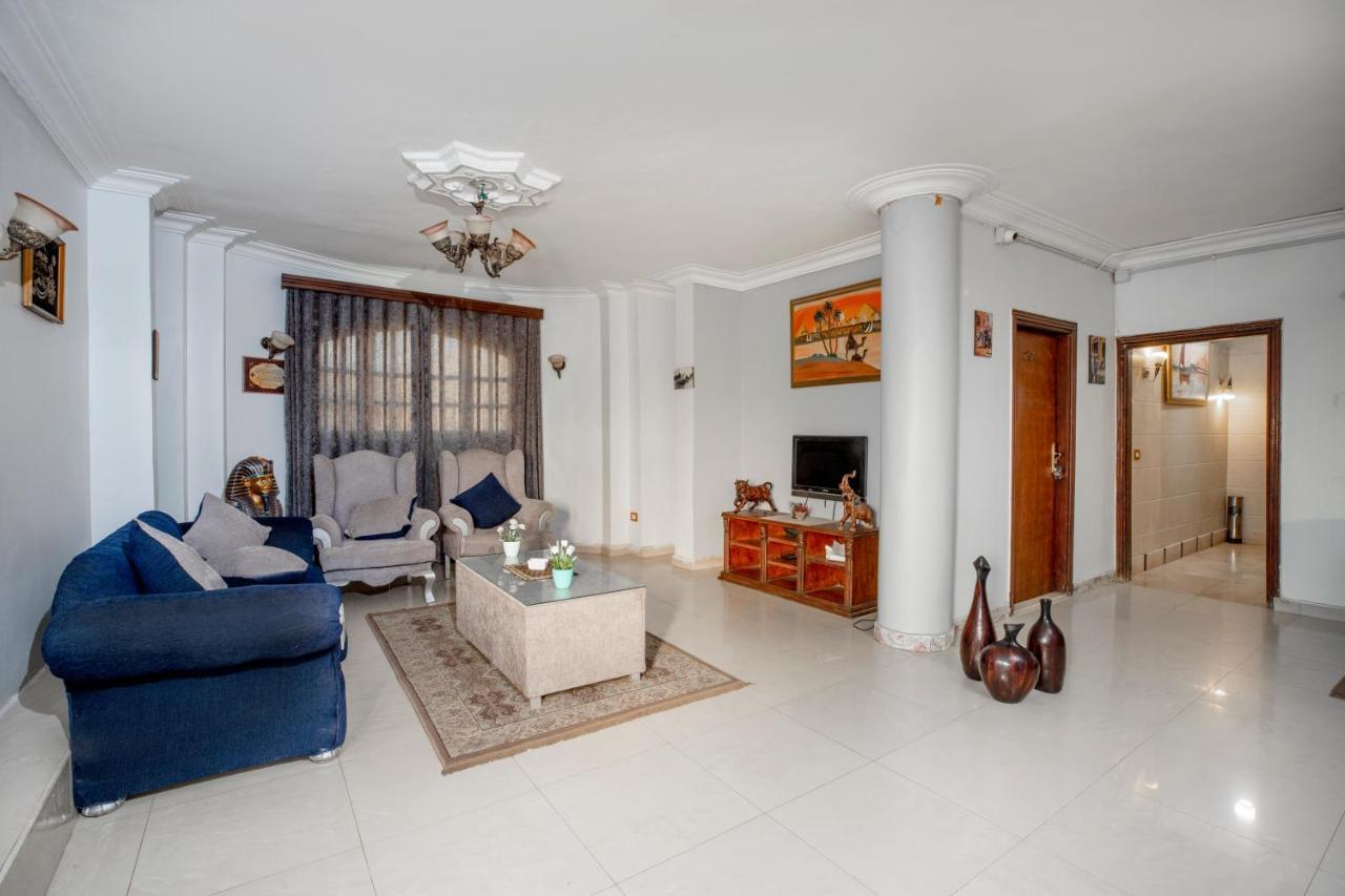 Pyramids 4* Kafrat al Jabal